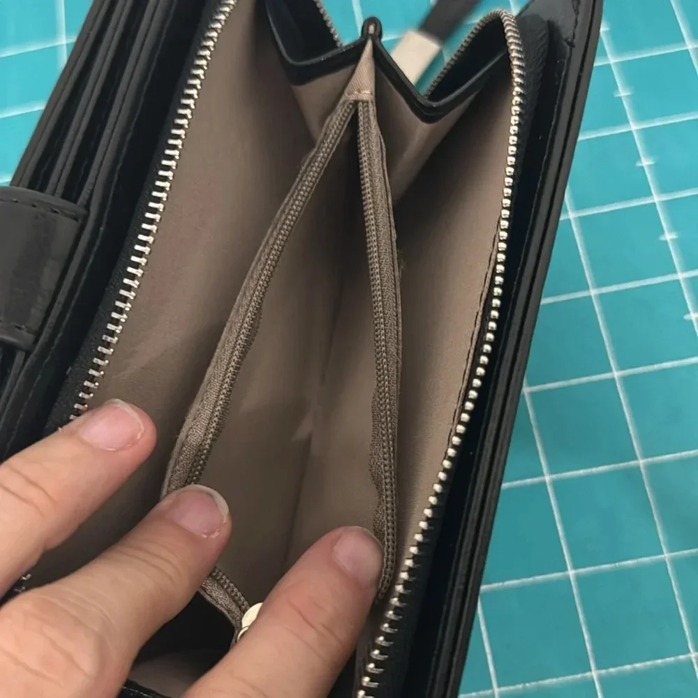 Bostanten Lomy Big Wallet For Women With Wristlet — Large Capacity NWOT